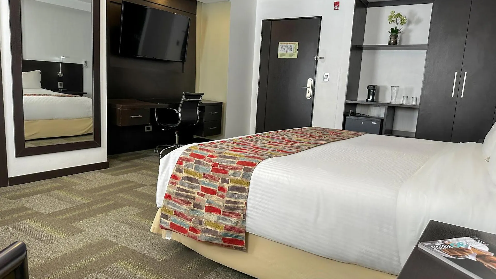 Wyndham Quito Airport Hotel Puembo 5*,  Ecuador