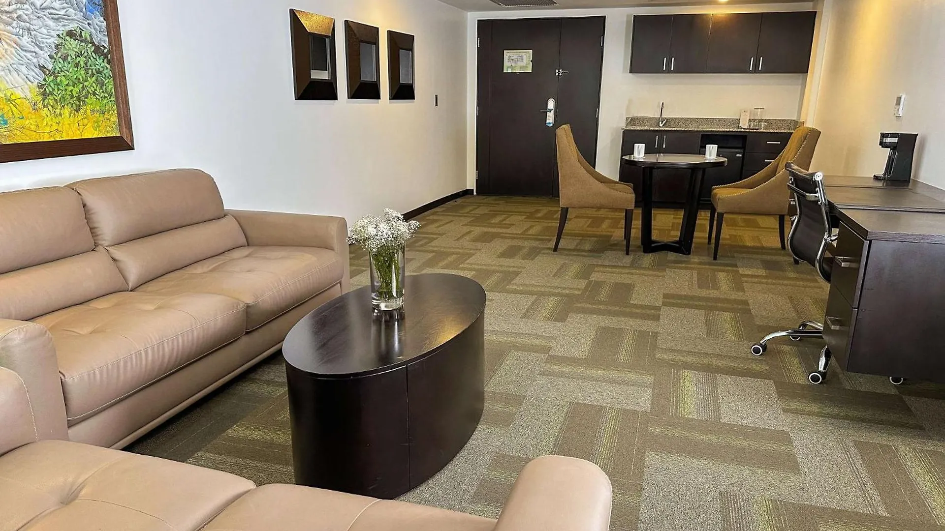 Wyndham Quito Airport Hotel Puembo