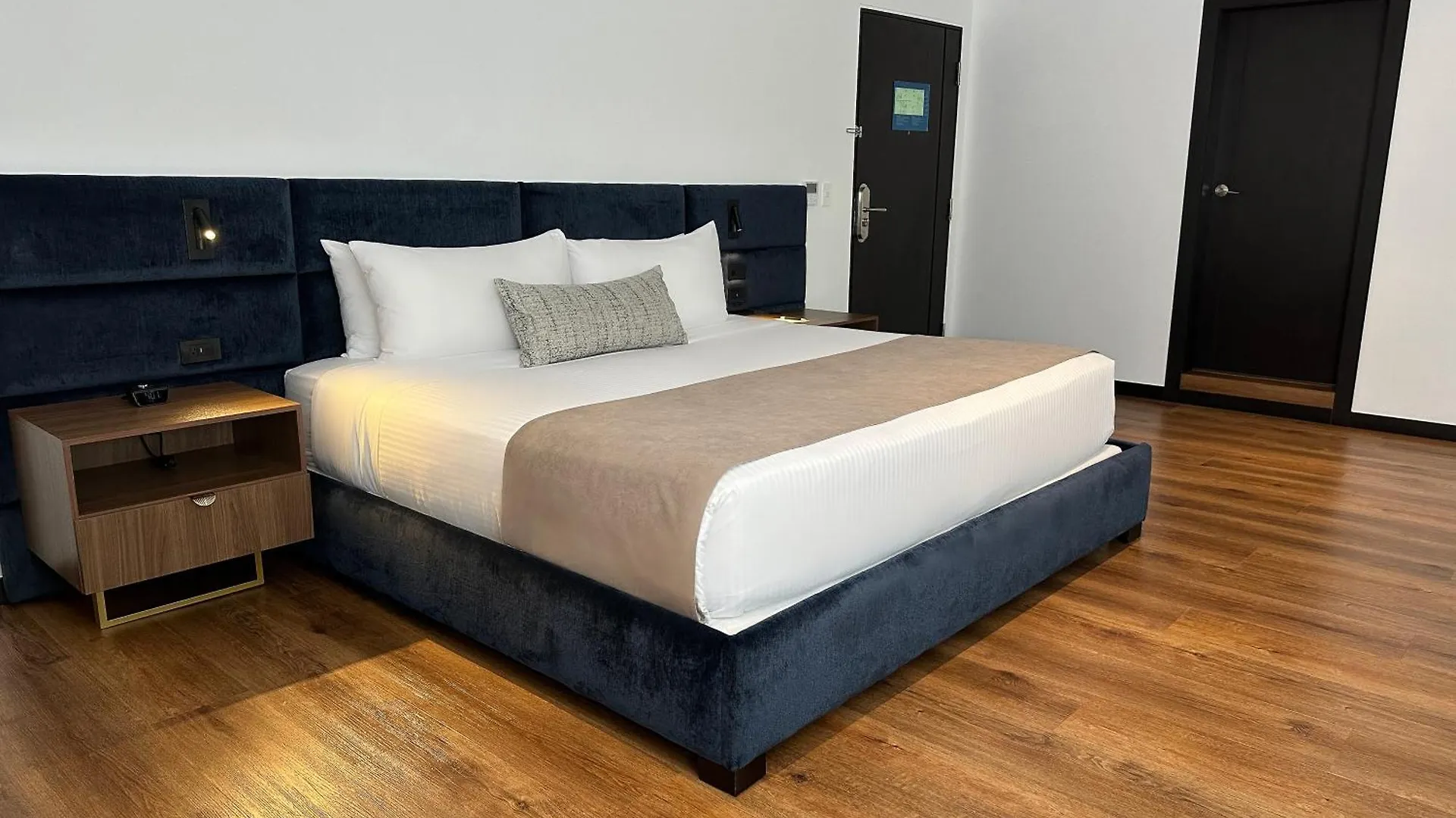 מלון Puembo Wyndham Quito Airport 5*,  אקוודור