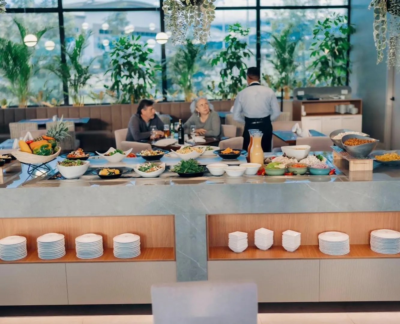 Отель Wyndham Quito Airport Пуэмбо